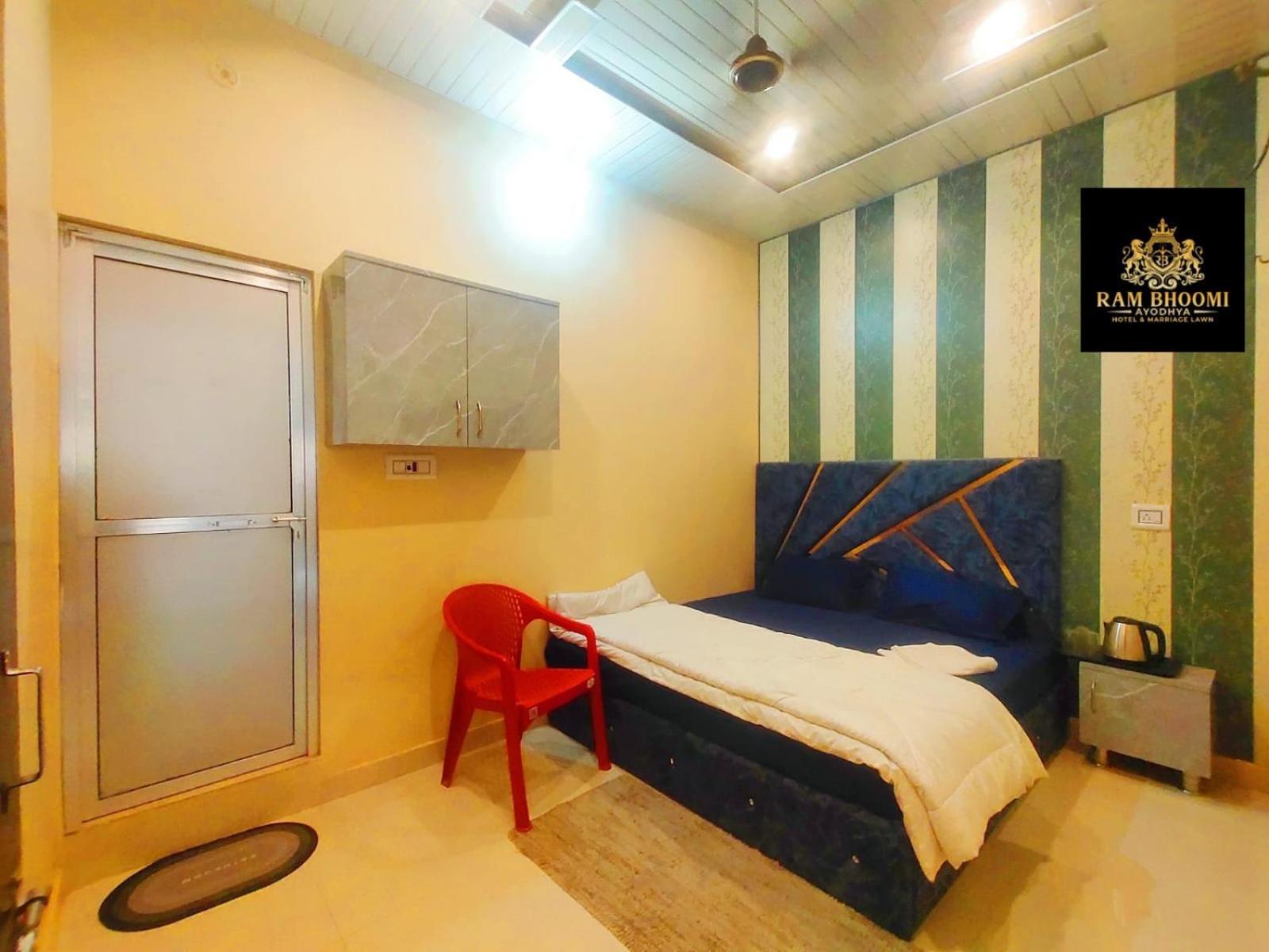 Hotel Rambhoomi Ayodhya Экстерьер фото